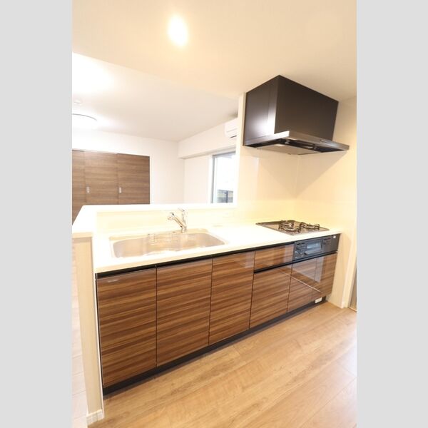 キッチン (703　キッチン)