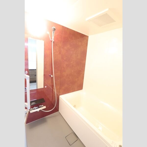 バス (703　浴室)