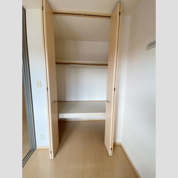 収納 (203 収納)