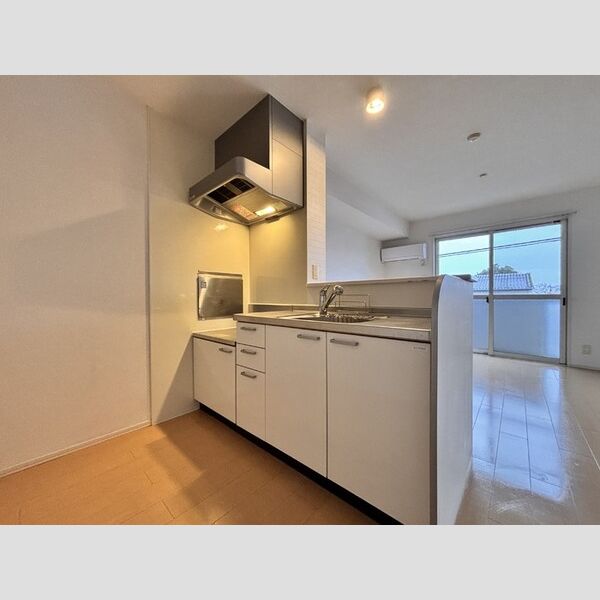 キッチン (キッチン)