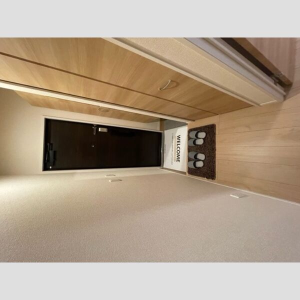 玄関 (102　玄関)