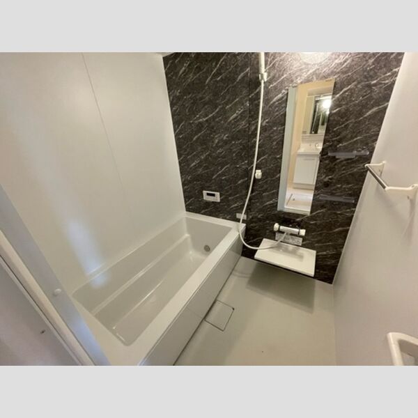 バス (102　バス)