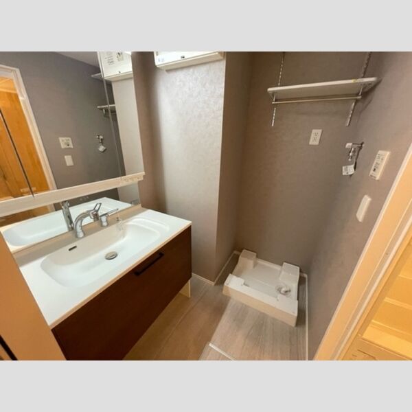 その他 (B202　洗面所)