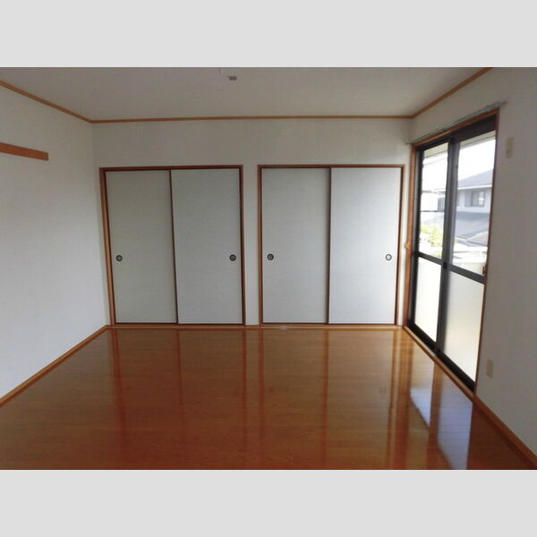 その他 (C202　南側洋室6帖)