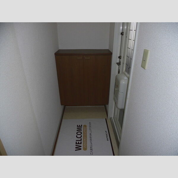 玄関 (C202　玄関)