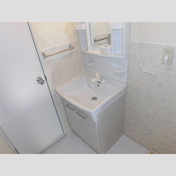 洗面所 (C202　洗面台)