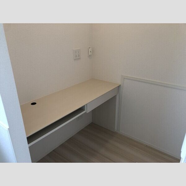 その他 (302　ワークデスク)