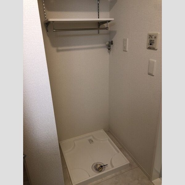 その他 (302　室内洗濯機置き場)