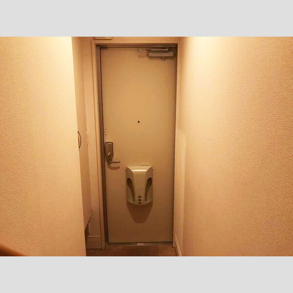 玄関 (玄関)