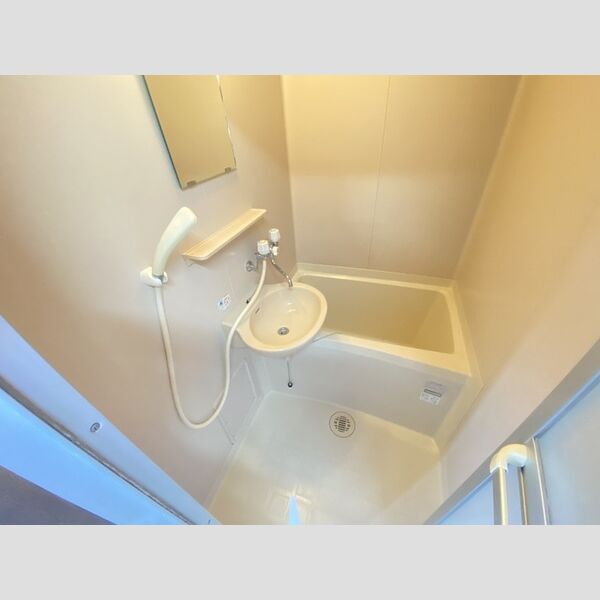 バス (403　浴室)