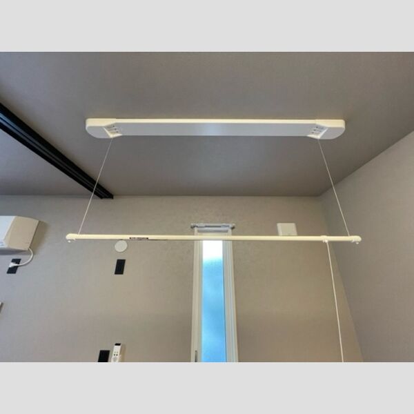 その他 (106号　室内物干し)