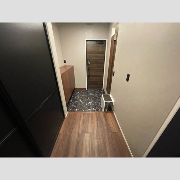 玄関 (202号　玄関)