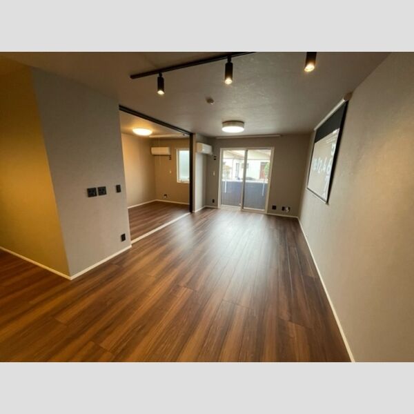 その他 (205号　LDK)