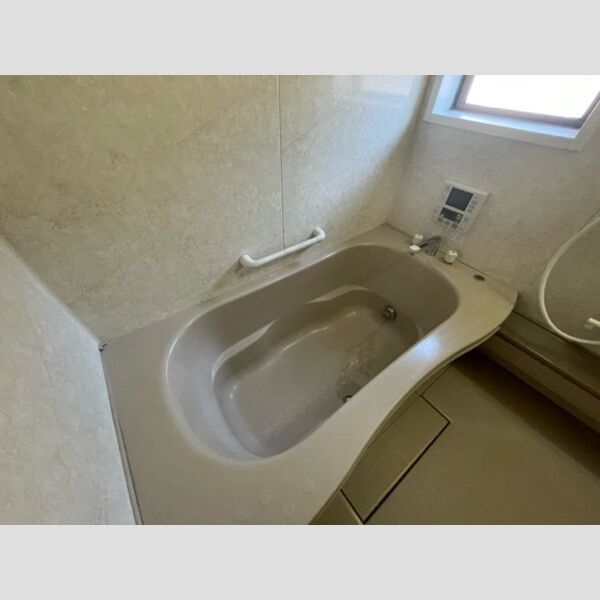 バス (B103　バス)