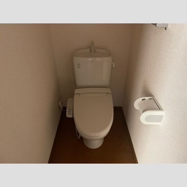 トイレ (B103　トイレ)