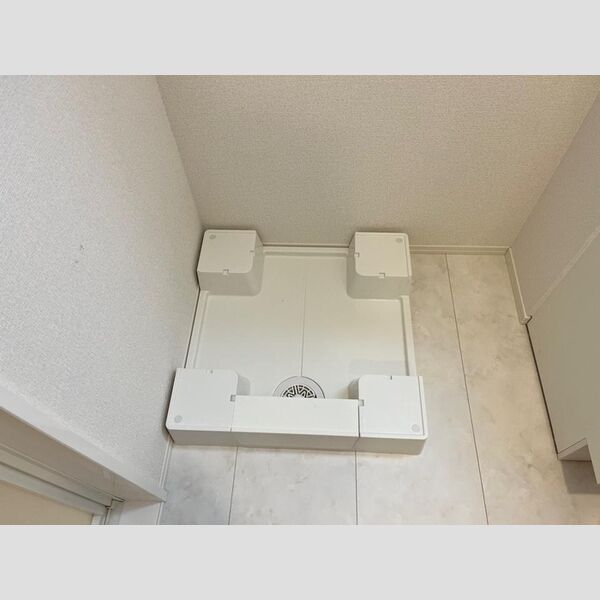 その他 (105 室内洗濯機置き場)