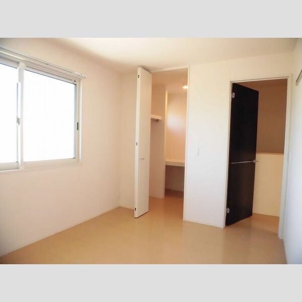 その他 (クローゼット)