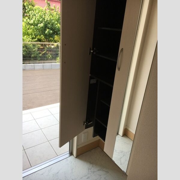 玄関 (シューズBOX(トールタイプ))