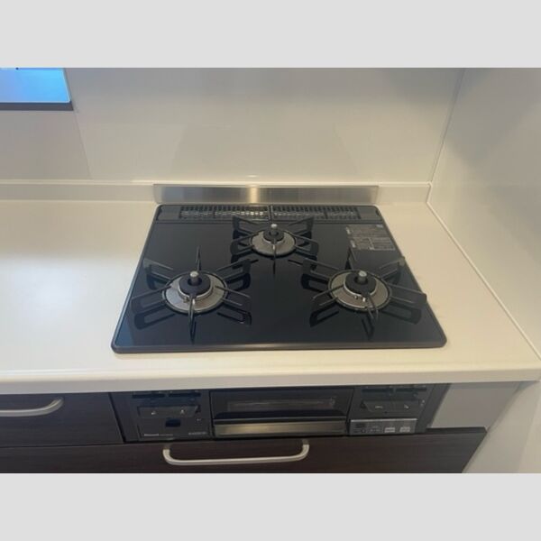 キッチン (201　3口ガスコンロ)