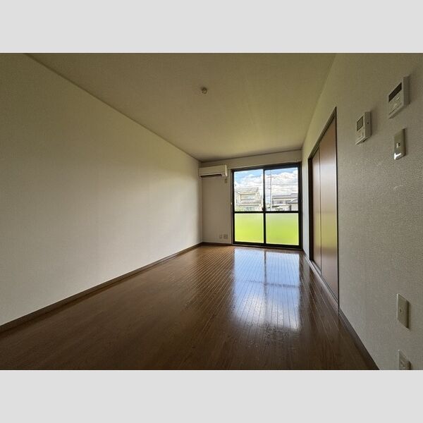 居室・リビング (DK)