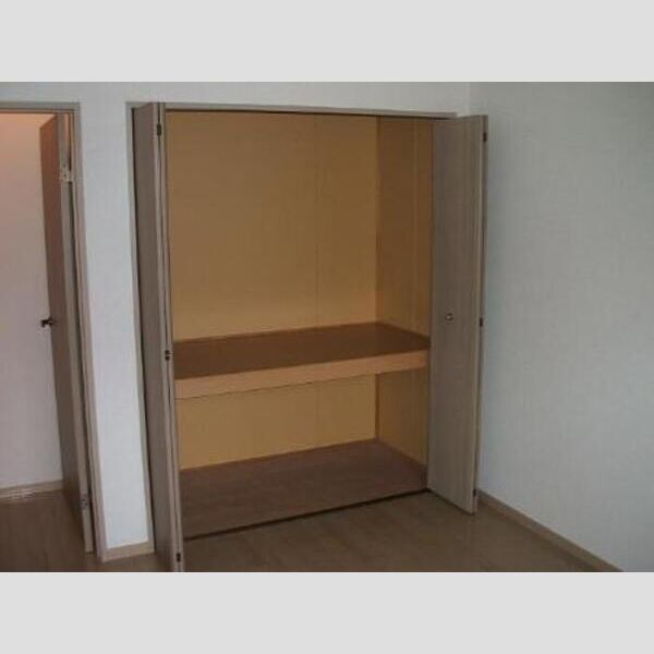 収納 (クローゼット)