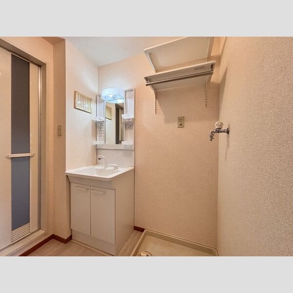 洗面所 (洗面所)