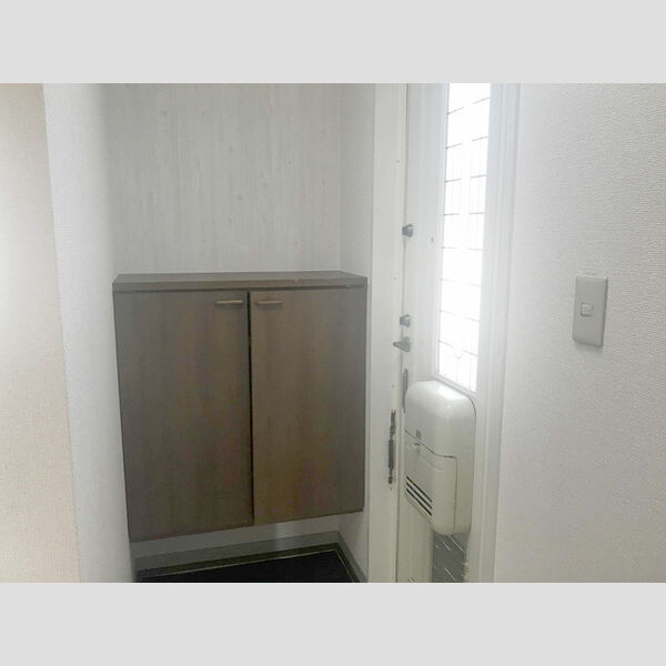 玄関 (B202　玄関)