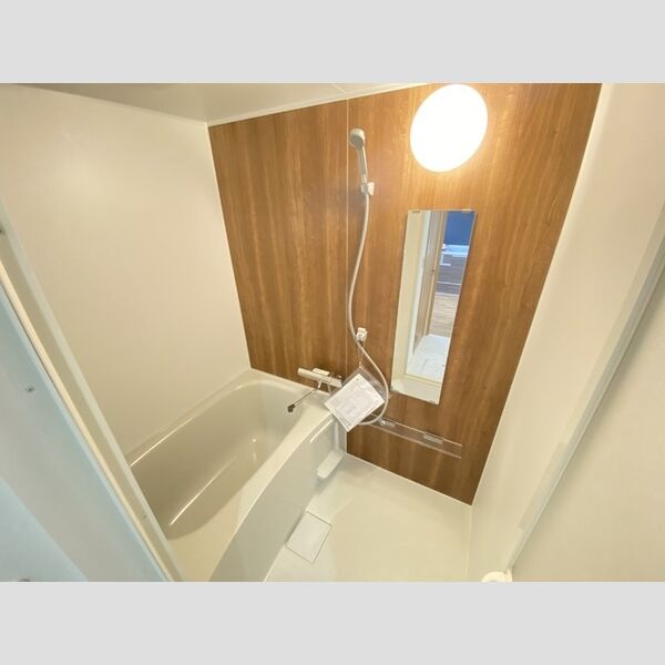 バス (A101　バス)