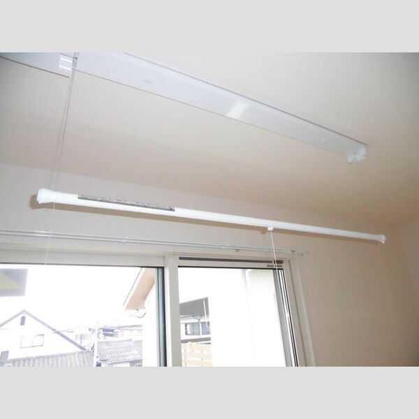 その他設備 (室内物干)