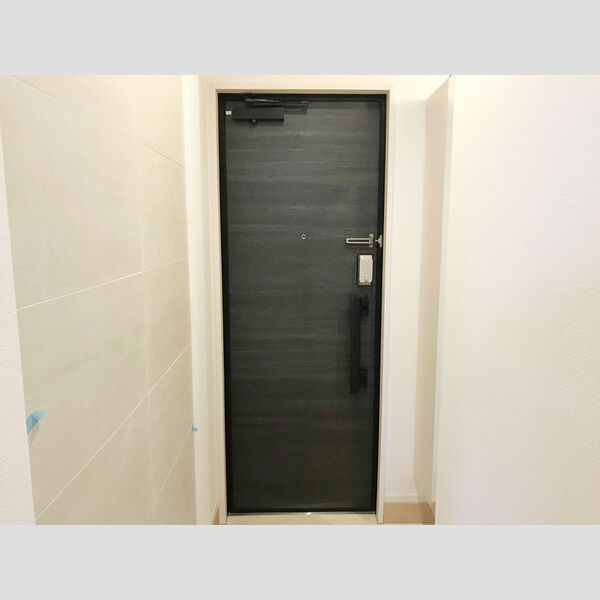 玄関 (102　玄関)