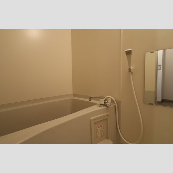 バス (A302　浴室)