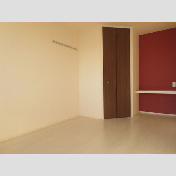 その他 (6.5帖収納付き洋室)