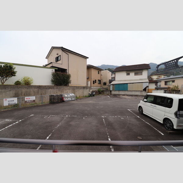 現地周辺 (フローラ中里　眺望)