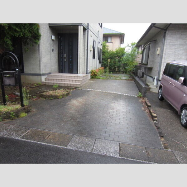 駐車場 (駐車場)