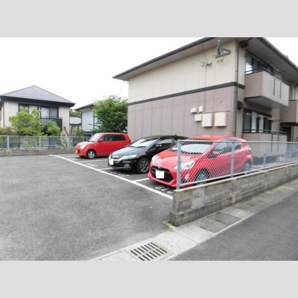駐車場 (駐車場)