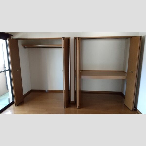 収納 (洋室収納)