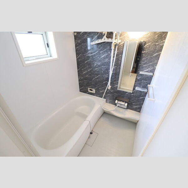 バス (浴室)
