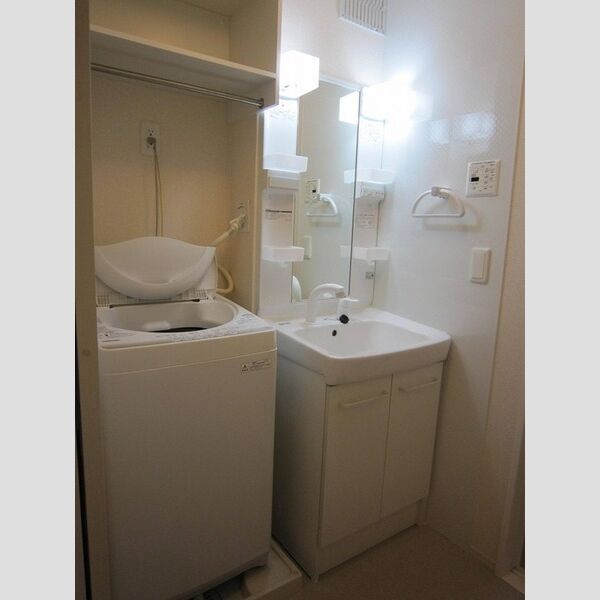 洗面所 (202　洗髪洗面化粧台)