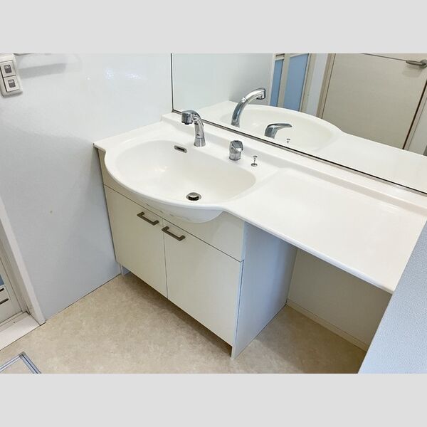 洗面所 (A　洗髪洗面化粧台)