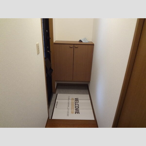 玄関 (102　玄関)