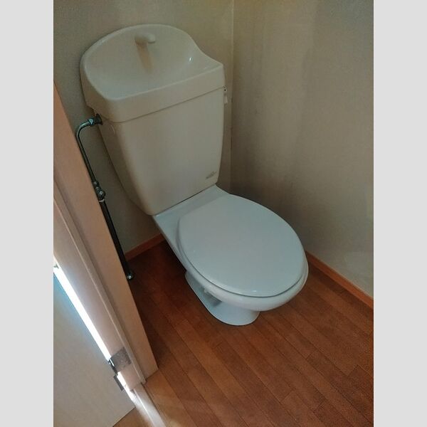 トイレ (203　トイレ)