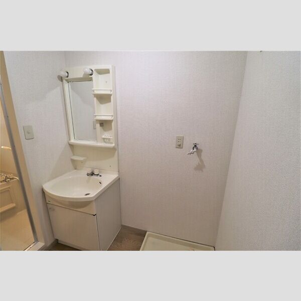 洗面所 (洗面台)