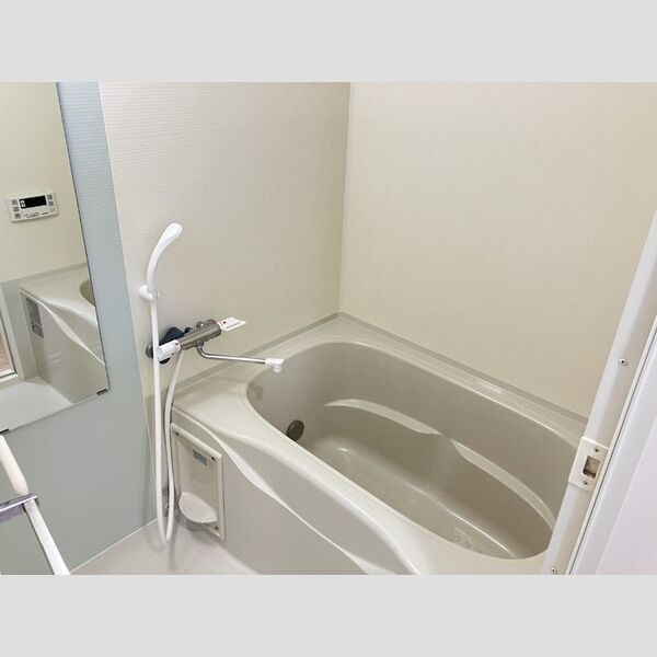 バス (1301　浴室)