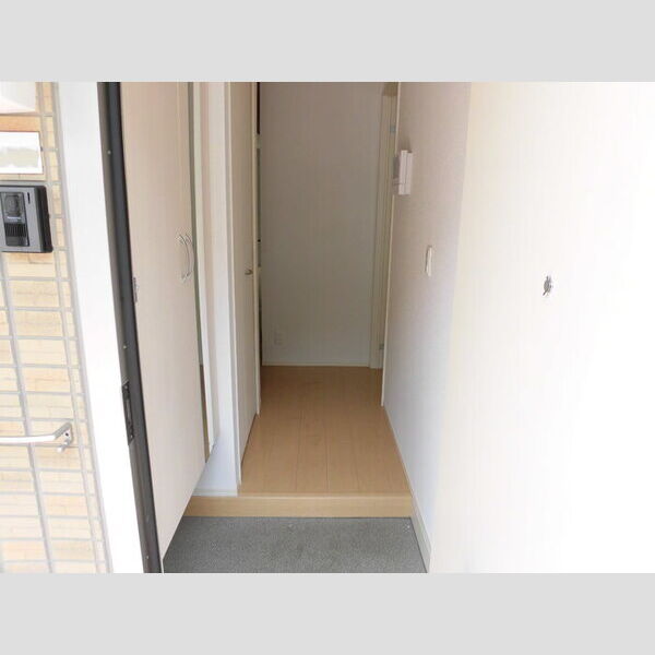玄関 (プルニエA103　玄関)