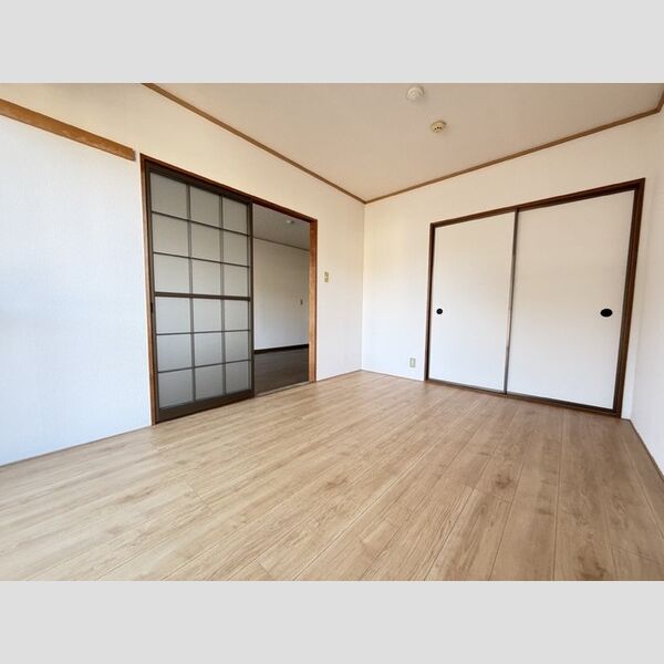 その他 (洋室②)