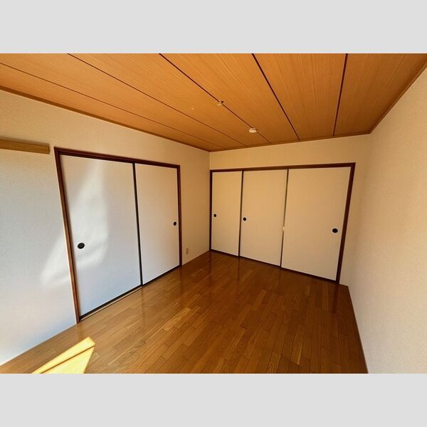 その他 (B102　東側洋室)