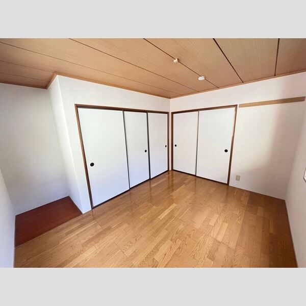 その他 (B102　西側洋室)