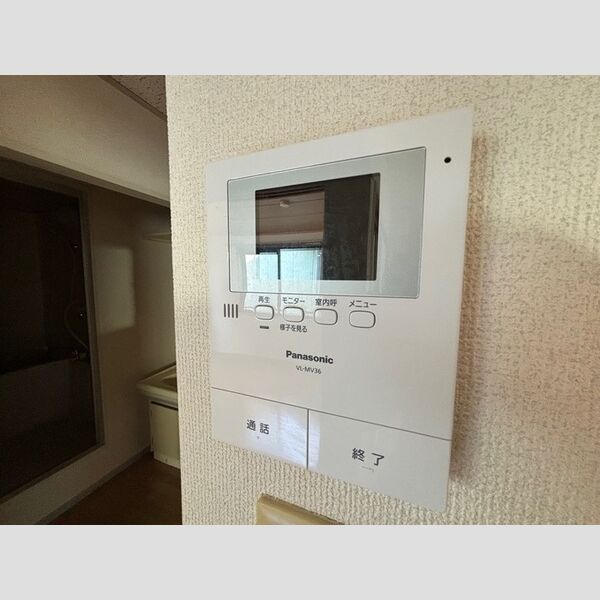 その他設備 (B102　モニタ付きインターホン)