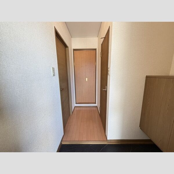 玄関 (玄関)