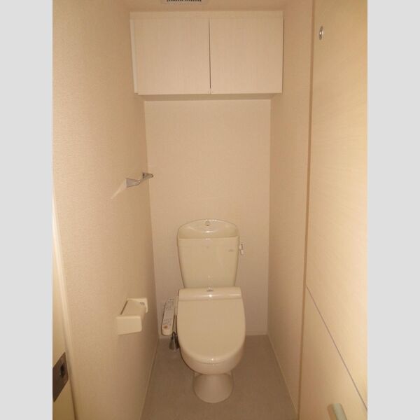 トイレ (フラワーヒルズ101　トイレ)